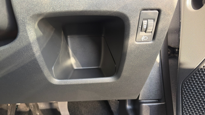 Peugeot 208 1.2 PureTech 82 Tech Edition 5dr [Start Stop] Petrol Hatchback